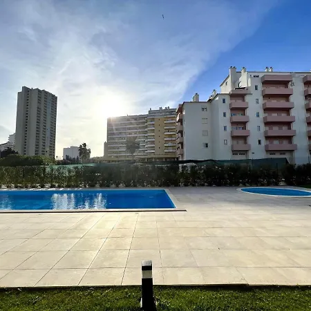 Praia Da Rocha Twins 1 With Pool By Homing Apartment *