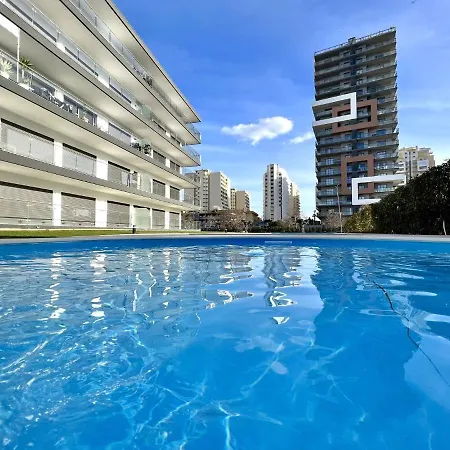 Praia Da Rocha Twins 1 With Pool By Homing Apartment