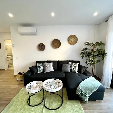 Praia Da Rocha Twins 1 With Pool By Homing Appartement